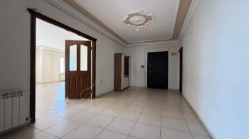 Elmas’tan Fatih Mh.’de Deniz Manzaralı Doğalgazlı Geniş 4+1