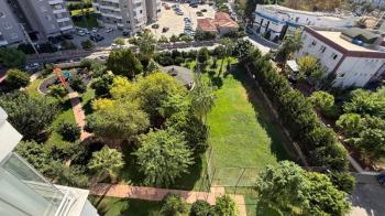 Elmas’tan Fatih Mh.’de Deniz Manzaralı Doğalgazlı Geniş 4+1