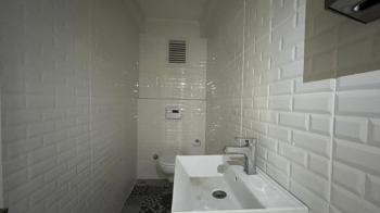 Elmas'tan İsmet İnönü Bulvarı Üzerinde 300m2 İş Yeri