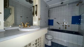 Elmas'tan İsmet İnönü Bulvarı Üzerinde 300m2 İş Yeri