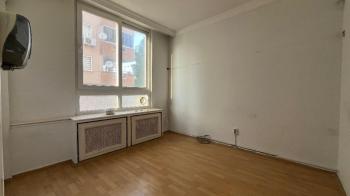 Elmas'tan İsmet İnönü Bulvarı Üzerinde 300m2 İş Yeri