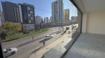 Elmas'tan Vatan Cd. Üzeri, Asma Kat + Bodrumlu, Köşe Başı Dükkan