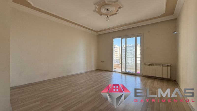 Elmas’tan Fatih Mh.’de Deniz Manzaralı Doğalgazlı Geniş 4+1