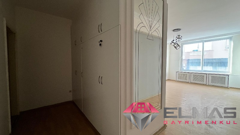 Elmas'tan İsmet İnönü Bulvarı Üzerinde 300m2 İş Yeri