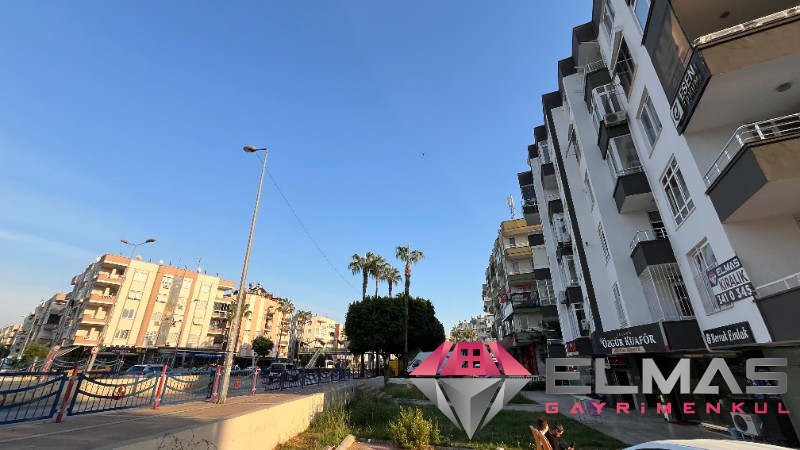 Elmas'tan İsmet İnönü Bulvarı Üzerinde 300m2 İş Yeri