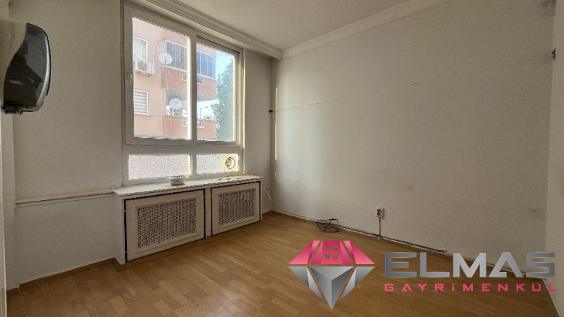 Elmas'tan İsmet İnönü Bulvarı Üzerinde 300m2 İş Yeri