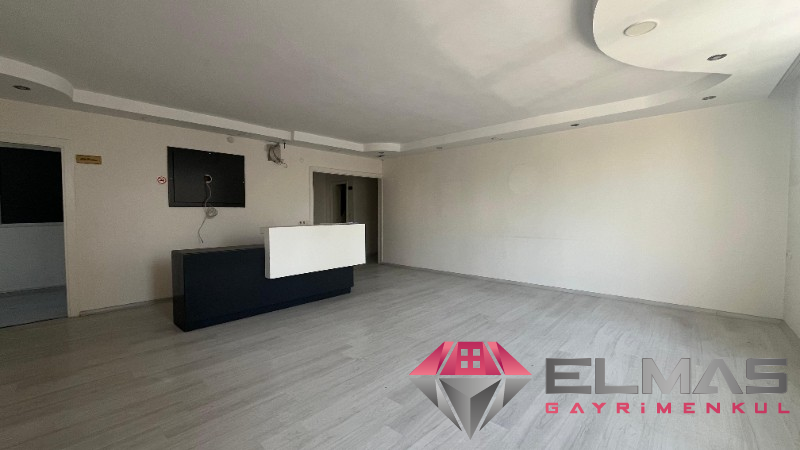 Elmas'tan İsmet İnönü Bulvarı Üzerinde 300m2 İş Yeri