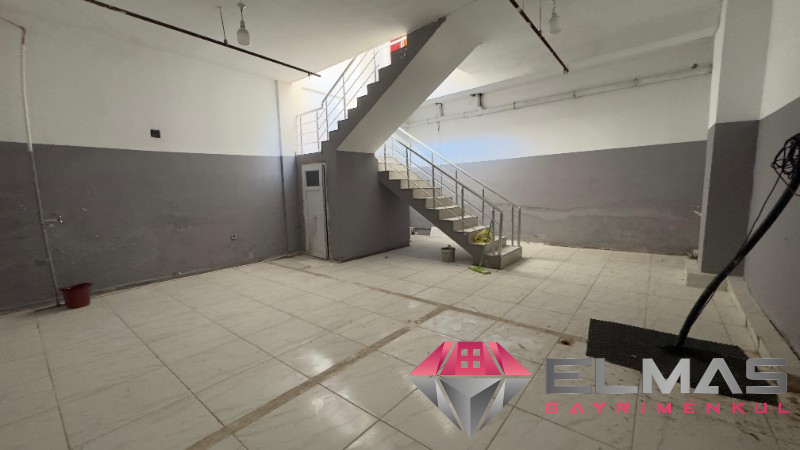 Elmas'tan Vatan Cd. Üzeri, Asma Kat + Bodrumlu, Köşe Başı Dükkan