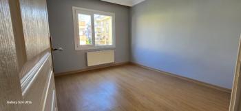 Maltepe İdealtepe’de, Bağdat Caddesi’ne Yalnızca 3 Dakika Mesafede Kiralık 2+1 Daire