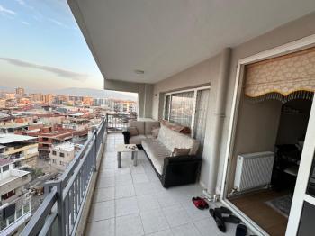 Tunç Tuncer gayrimenkul den bayraklı Tepekule deseyhan kent sitesinde 3+1 satılık daire 