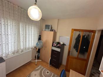 Tunç Tuncer gayrimenkul den bayraklı Tepekule deseyhan kent sitesinde 3+1 satılık daire 