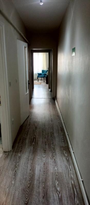 KADIKÖY MERKEZ 2+1 EŞYALI KİRALIK DAİRE