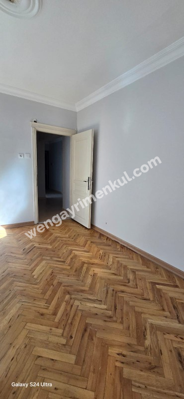 Maltepe İdealtepe’de, Bağdat Caddesi’ne Yalnızca 3 Dakika Mesafede Kiralık 2+1 Daire