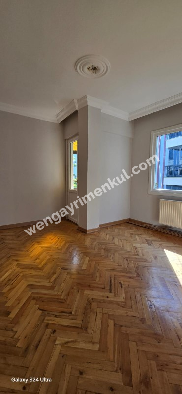 Maltepe İdealtepe’de, Bağdat Caddesi’ne Yalnızca 3 Dakika Mesafede Kiralık 2+1 Daire