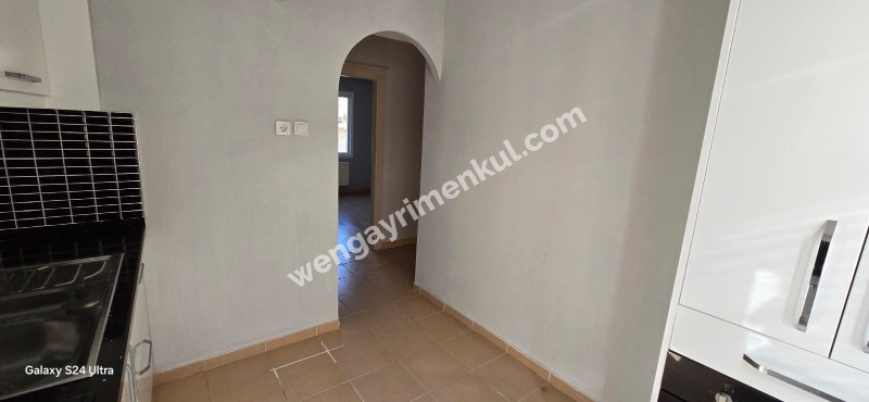 Maltepe İdealtepe’de, Bağdat Caddesi’ne Yalnızca 3 Dakika Mesafede Kiralık 2+1 Daire