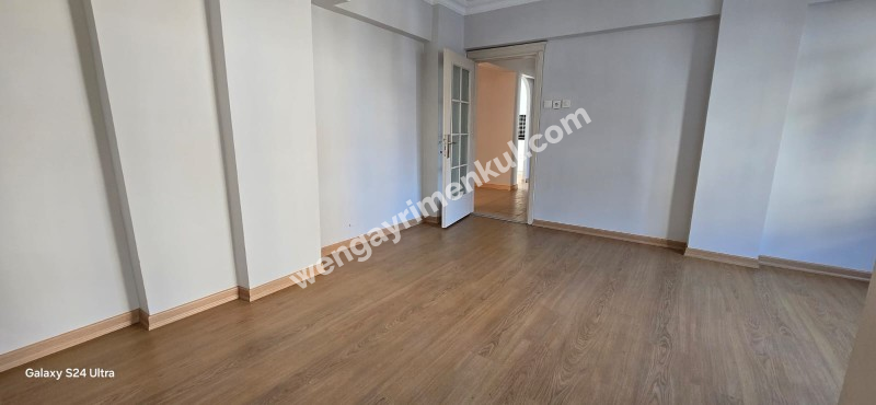 Maltepe İdealtepe’de, Bağdat Caddesi’ne Yalnızca 3 Dakika Mesafede Kiralık 2+1 Daire