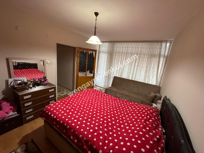 Tunç Tuncer gayrimenkul den bayraklı Tepekule deseyhan kent sitesinde 3+1 satılık daire 