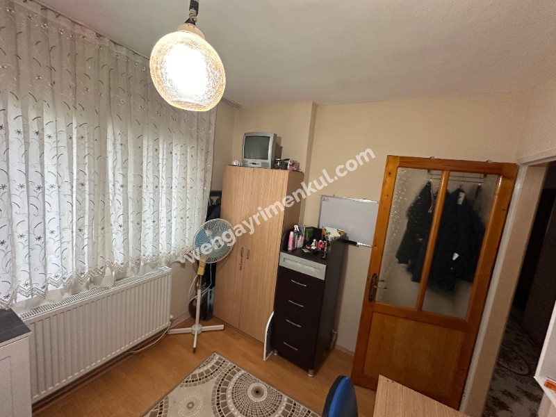 Tunç Tuncer gayrimenkul den bayraklı Tepekule deseyhan kent sitesinde 3+1 satılık daire 