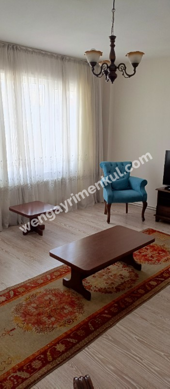 KADIKÖY MERKEZ 2+1 EŞYALI KİRALIK DAİRE