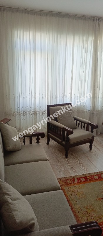 KADIKÖY MERKEZ 2+1 EŞYALI KİRALIK DAİRE