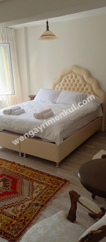 KADIKÖY MERKEZ 2+1 EŞYALI KİRALIK DAİRE