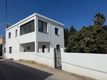 KKTC Girne Doğanköy Bölgesinde Satılık 5+1 İkiz Villa