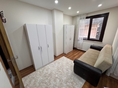 Çağlayan Adliyesi ve Metrobüse Yakın 1+1 Eşyalı Satılık Daire