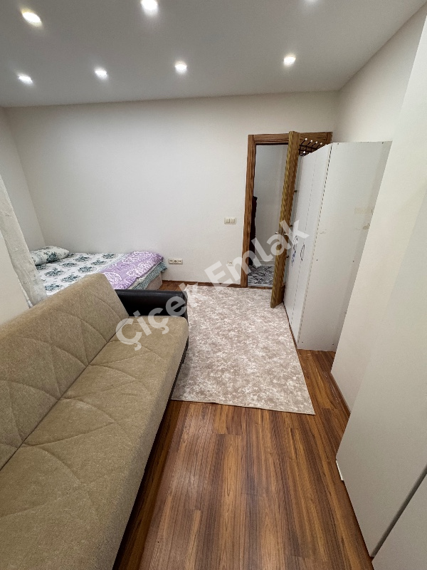 Çağlayan Adliyesi ve Metrobüse Yakın 1+1 Eşyalı Satılık Daire