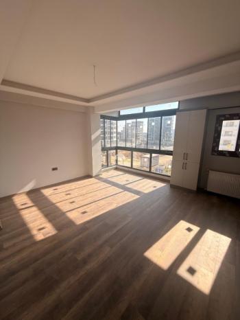 ALYANS'TAN MERKEZ MH.'DE TEK BLOK JENERATÖRLÜ OTOPARKLI 2+1