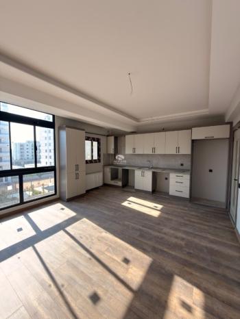 ALYANS'TAN MERKEZ MH.'DE TEK BLOK JENERATÖRLÜ OTOPARKLI 2+1