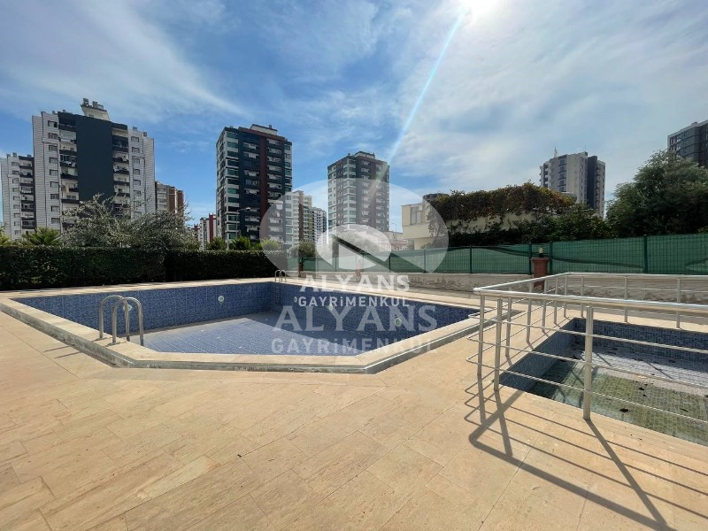 ALYANS'TAN MEZİTLİ'DE LÜKS VE ZERAFETİ BİRLEŞTİREN YAPI'DA 3+1