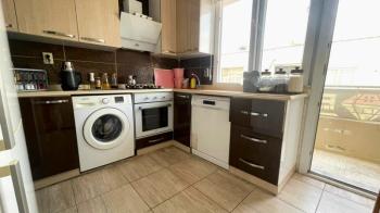 Elmas’tan Bahçelievler’de Merkezi Konumlu Bağımsız Mutfak 3+1