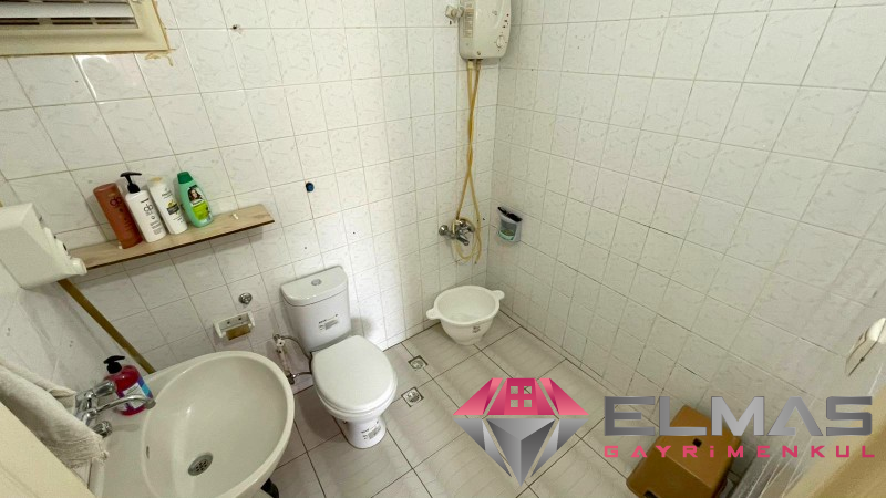 Elmas’tan Bahçelievler’de Merkezi Konumlu Bağımsız Mutfak 3+1