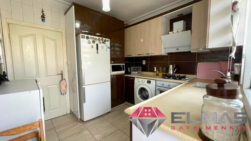 Elmas’tan Bahçelievler’de Merkezi Konumlu Bağımsız Mutfak 3+1