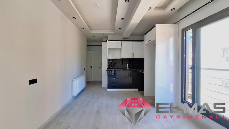 Elmas'tan Tece Deniz Mh'de Nezih Muhitte Şık Kullanışlı 1+1