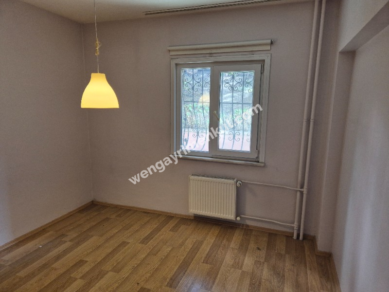 Ayazağa Oyak Sitesinde Taşınmaya Hazır 3+1 Bahçe katı