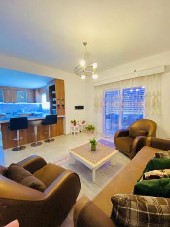 Girişte 2 ay peşin gerisi aylık ödemeli kiralık Penthouse