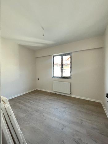 Güvenay - Çorum Adliye Arkası 2+0 Satılık Daire