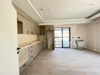 Güvenay - Çorum Adliye Arkası 2+0 Satılık Daire