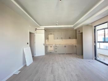 Güvenay - Çorum Adliye Arkası 2+0 Satılık Daire