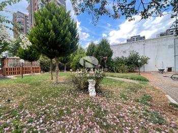 ALYANS'TAN HARİKA LOKASYONDA SİTE İÇERİSİNDE FULL EŞYALI 2+1