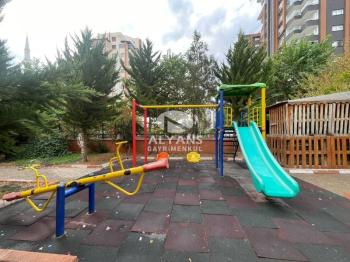 ALYANS'TAN HARİKA LOKASYONDA SİTE İÇERİSİNDE FULL EŞYALI 2+1