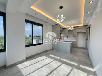 ALYANS'TAN ŞIKLIĞIYLA GÖZ DOLDURAN BAĞIMSIZ MUTFAK GENİŞ 2+1