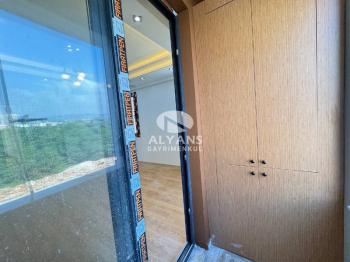 ALYANS'TAN ŞIKLIĞIYLA GÖZ DOLDURAN BAĞIMSIZ MUTFAK GENİŞ 2+1