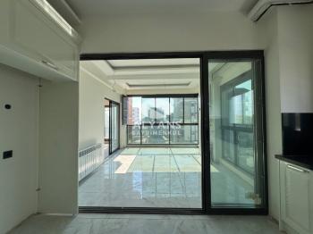 ALYANS'TAN ŞEHRİN GELİŞEN BÖLGESİNDE MUAZZAM İŞÇİLİĞİYLE 4+1