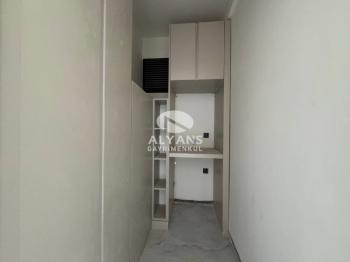 ALYANS'TAN ŞEHRİN GELİŞEN BÖLGESİNDE MUAZZAM İŞÇİLİĞİYLE 4+1