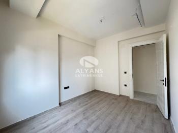 ALYANS'TAN ŞEHRİN GELİŞEN BÖLGESİNDE MUAZZAM İŞÇİLİĞİYLE 4+1