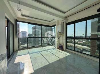 ALYANS'TAN ŞEHRİN GELİŞEN BÖLGESİNDE MUAZZAM İŞÇİLİĞİYLE 4+1