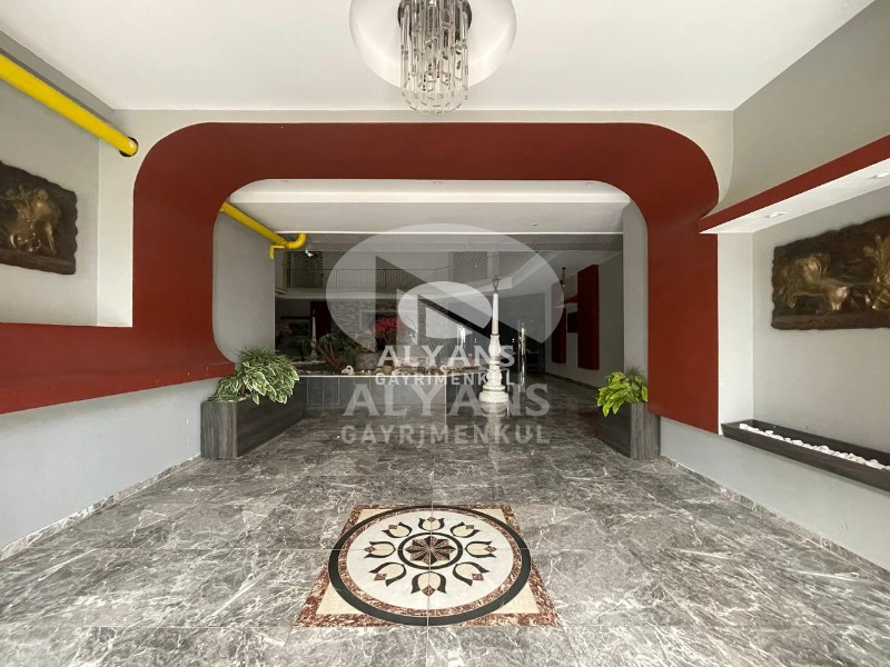 ALYANS'TAN HARİKA LOKASYONDA SİTE İÇERİSİNDE FULL EŞYALI 2+1