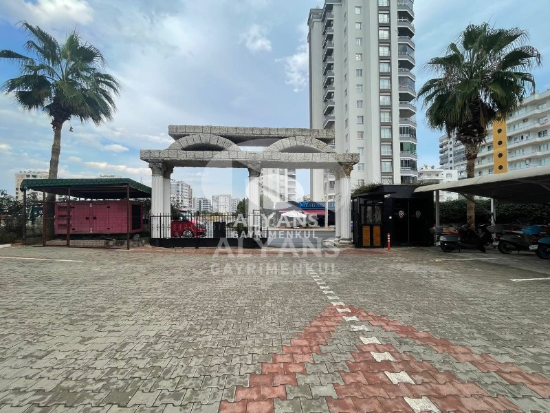 ALYANS'TAN HARİKA LOKASYONDA SİTE İÇERİSİNDE FULL EŞYALI 2+1